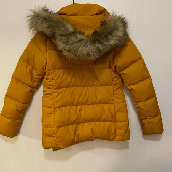 North Face Winter Jacket - Picture 7 of 8